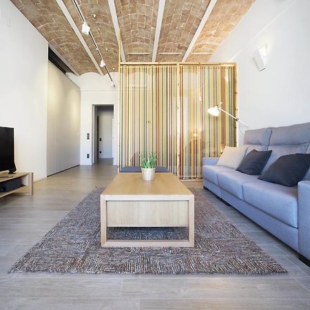 Barcelona Inloft Apartment Bagian luar foto