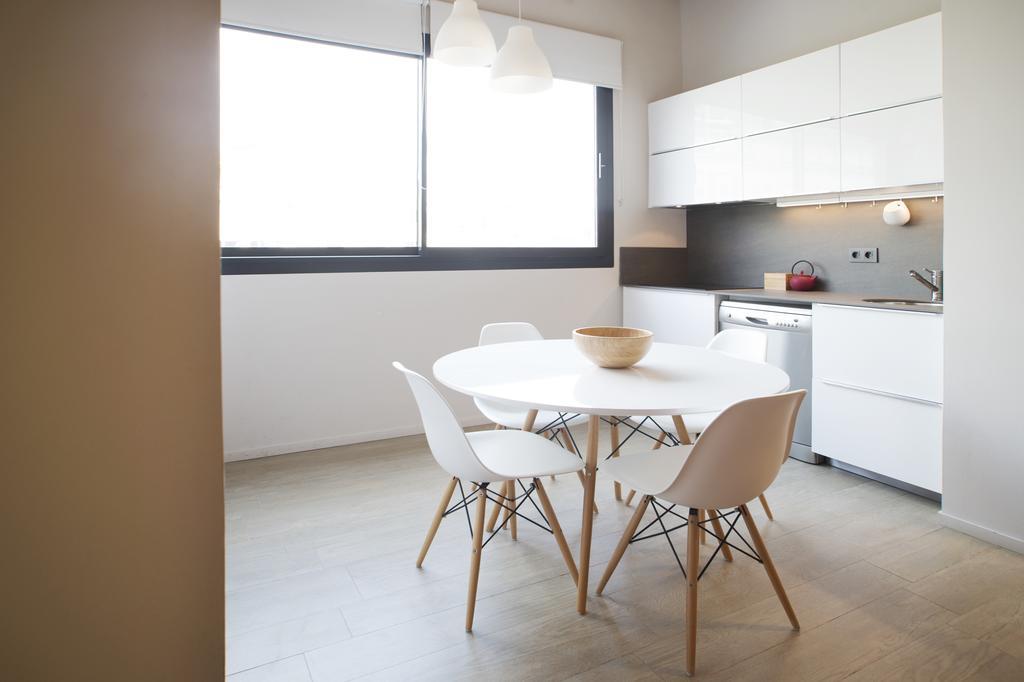 Barcelona Inloft Apartment Bagian luar foto