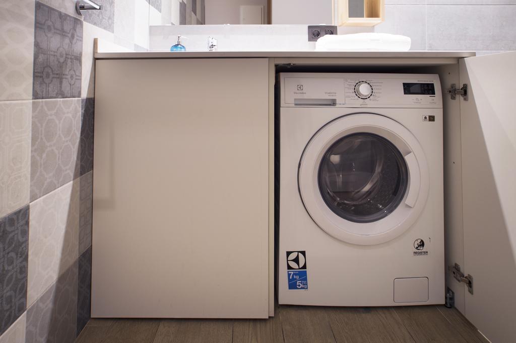 Barcelona Inloft Apartment Bagian luar foto